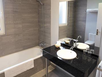 Mendigoia Hotel Escoriaza Ngoại thất bức ảnh